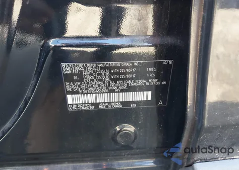 2017 Toyota Rav4 Xle z USA, uszkodzony, nr VIN 2T3RFREV5HW558996